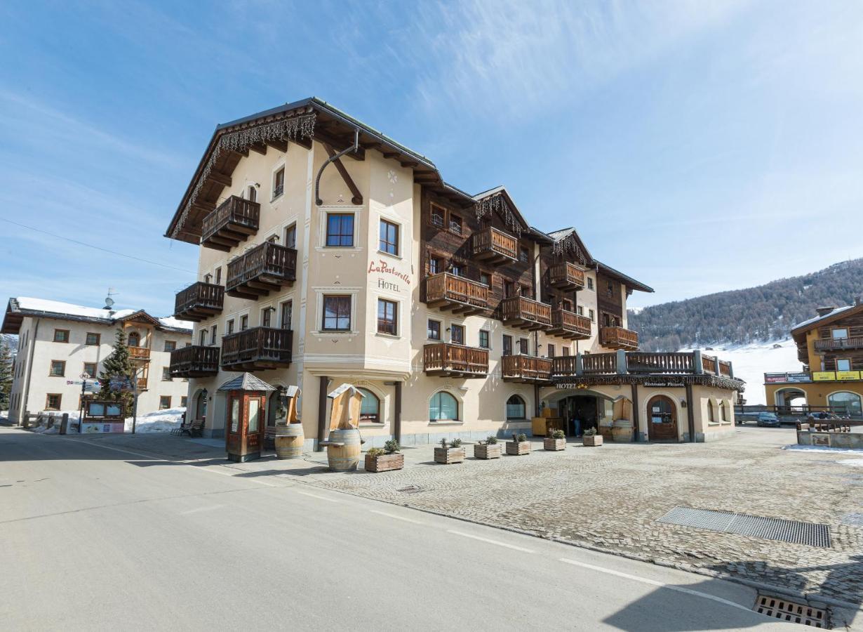 Hotel La Pastorella Ливиньо Екстериор снимка