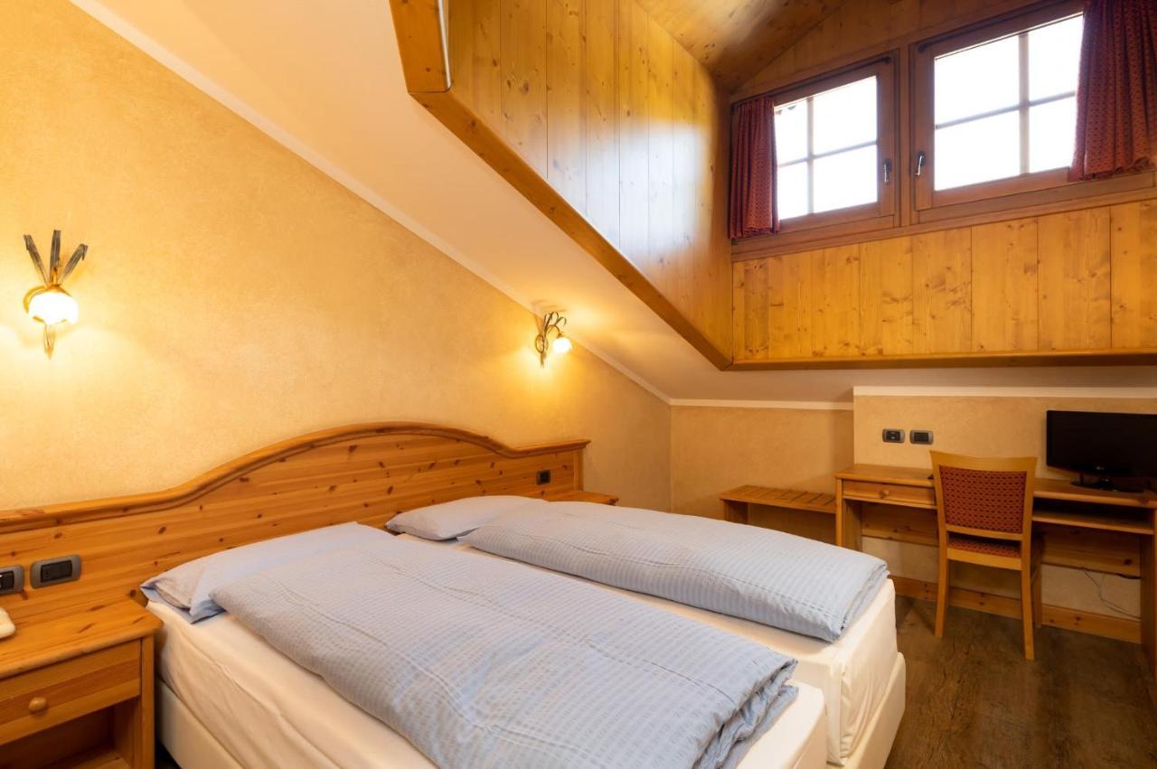 Hotel La Pastorella Ливиньо Екстериор снимка