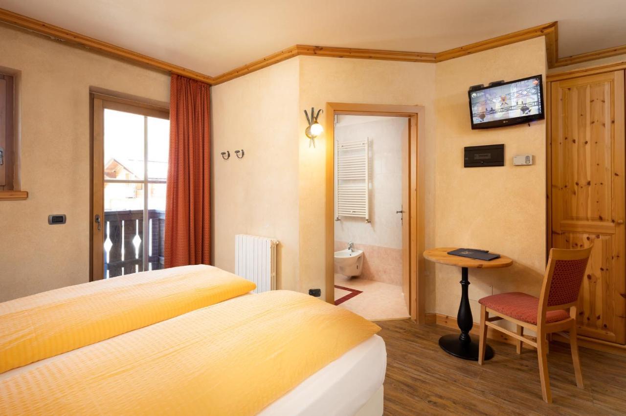 Hotel La Pastorella Ливиньо Екстериор снимка
