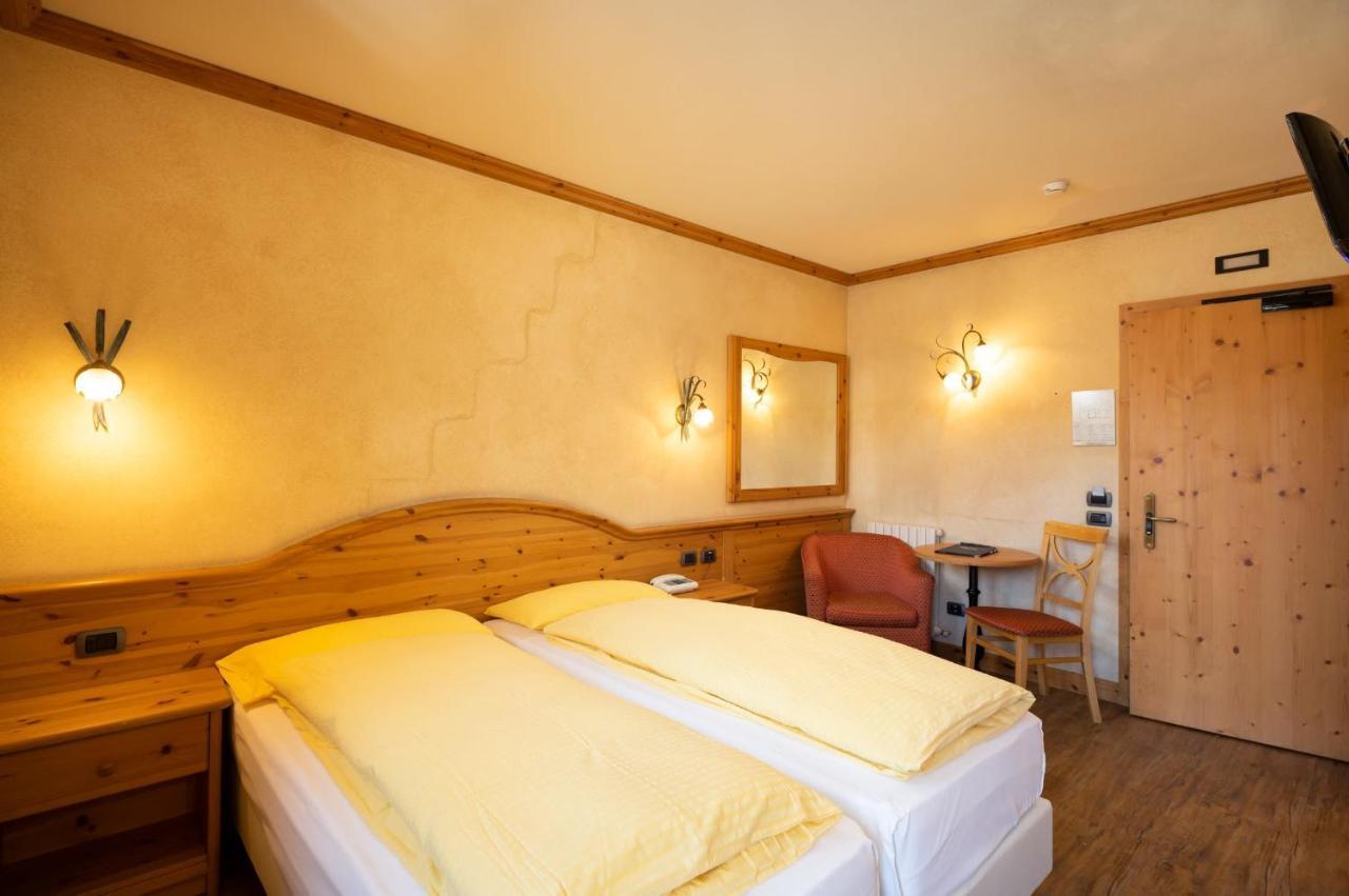 Hotel La Pastorella Ливиньо Екстериор снимка