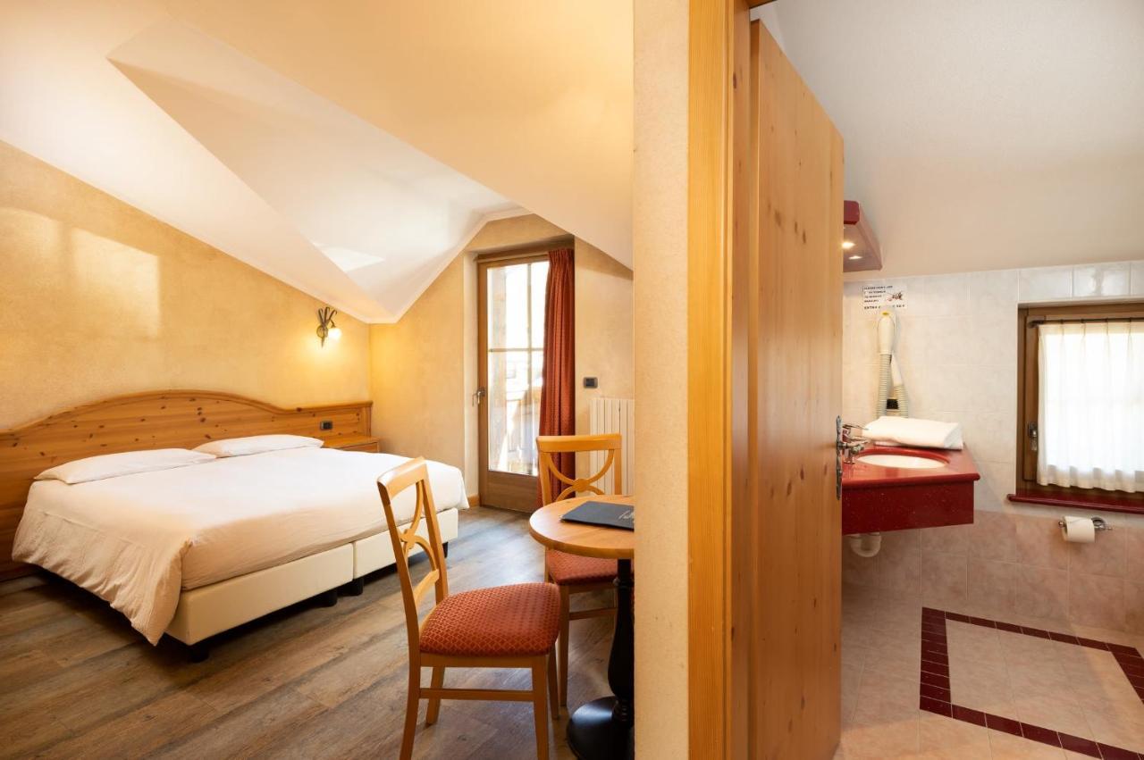 Hotel La Pastorella Ливиньо Екстериор снимка