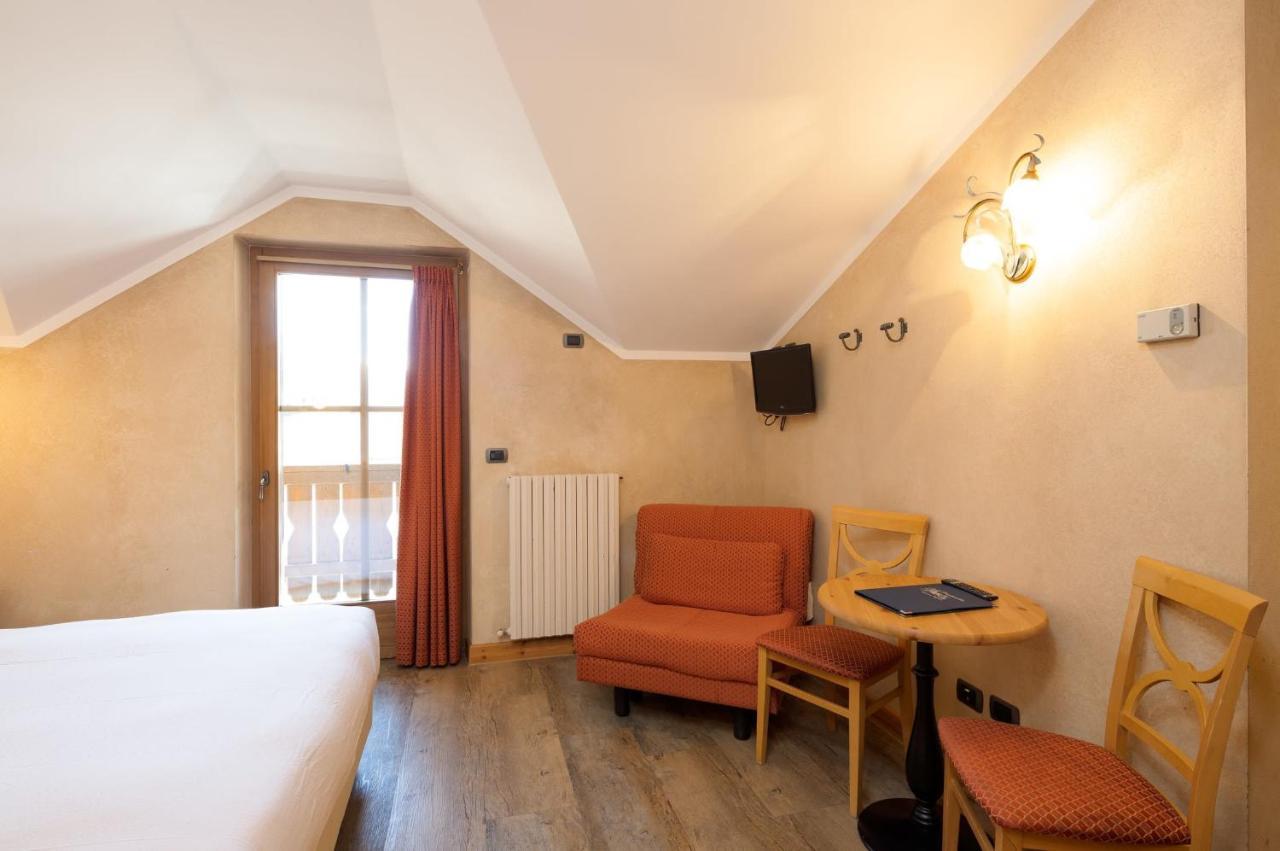 Hotel La Pastorella Ливиньо Екстериор снимка