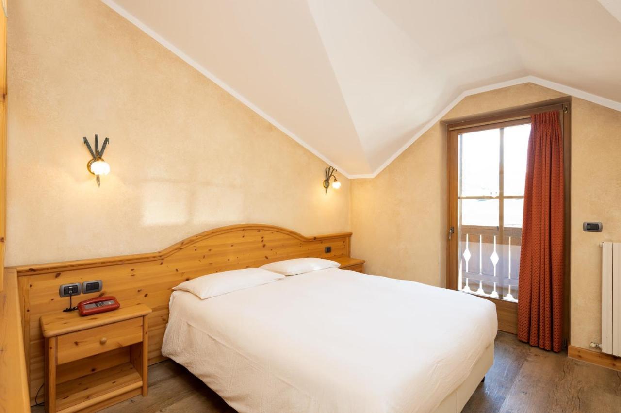Hotel La Pastorella Ливиньо Екстериор снимка
