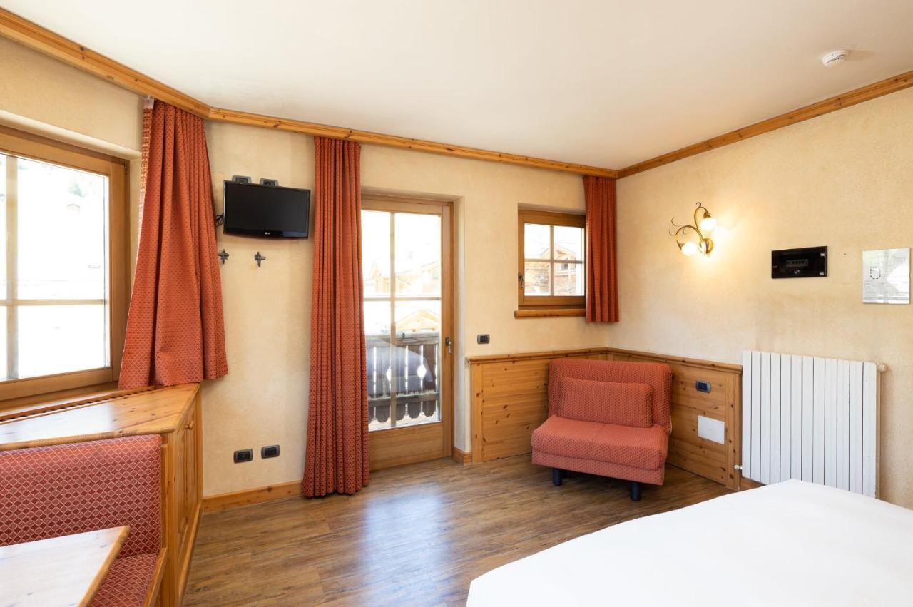 Hotel La Pastorella Ливиньо Екстериор снимка
