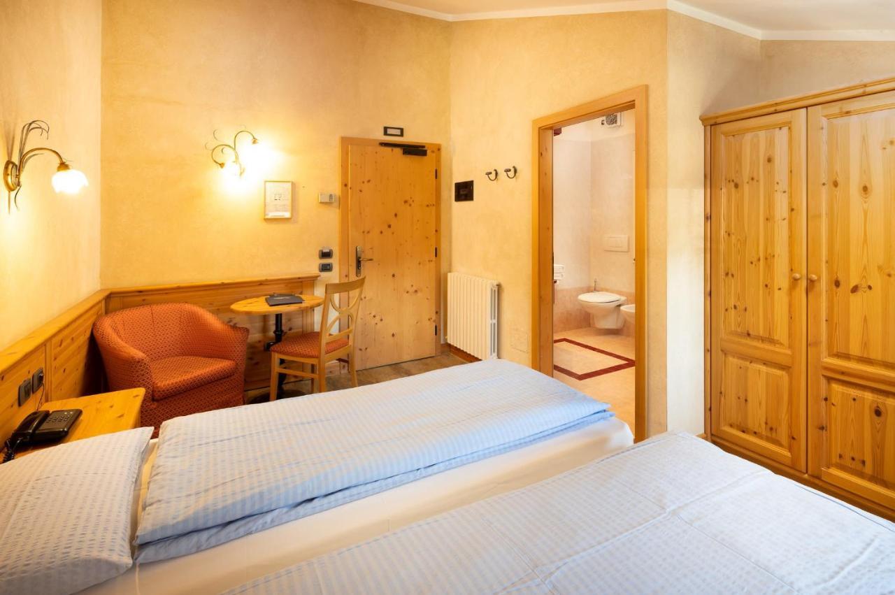 Hotel La Pastorella Ливиньо Екстериор снимка