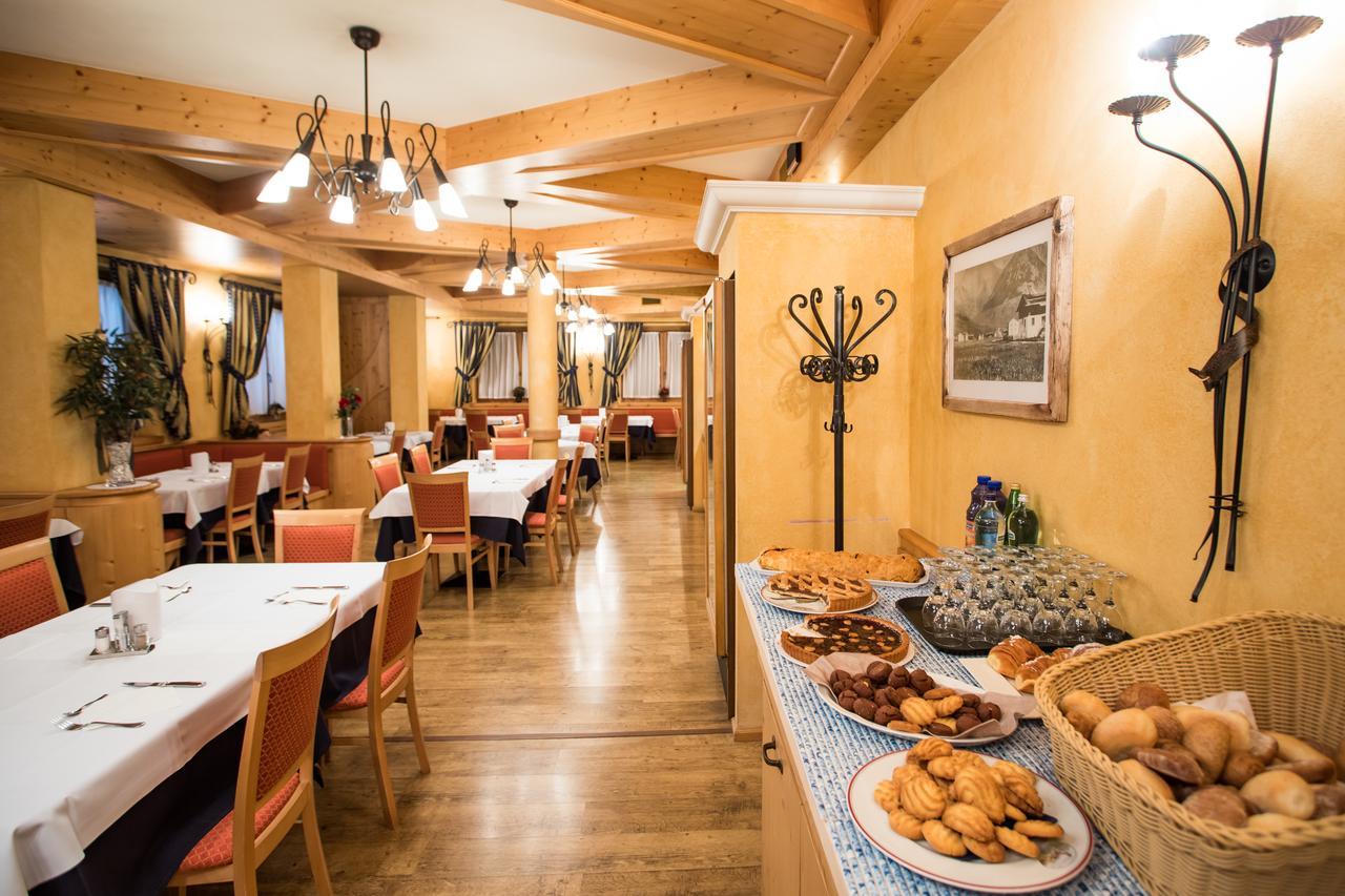 Hotel La Pastorella Ливиньо Екстериор снимка